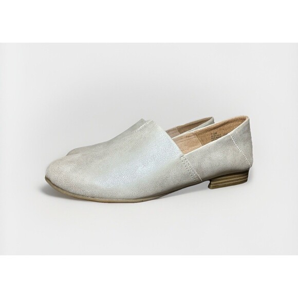 B.O.C. Hailey Slip On Loafers‎ Metallic Matte Silver Preppy Comfort Women's 7.5 - Picture 1 of 10